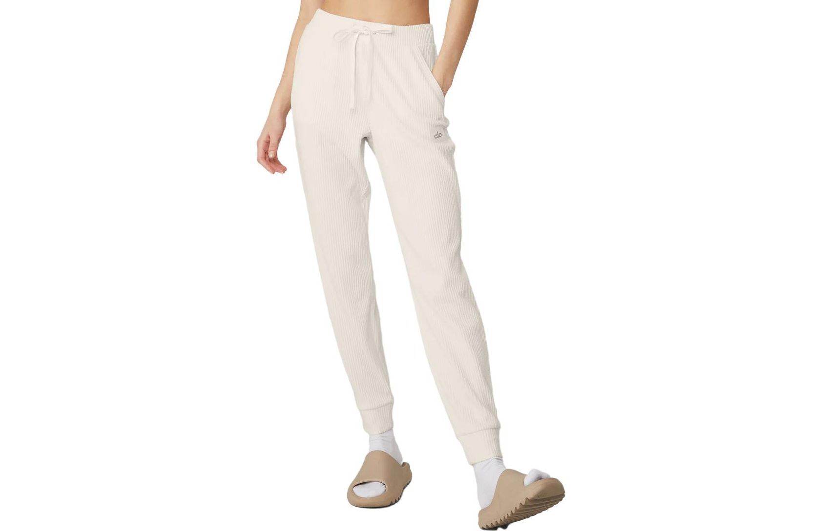 Спортивные брюки Alo Yoga Muse Sweatpant - Boxette Shop